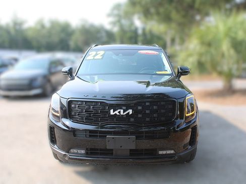 Certified 2022 Kia Telluride SX w/ SX Prestige Package AWD/4WD image 18