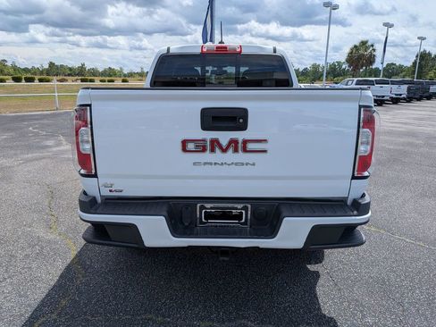 Used 2022 GMC Canyon Elevation w/ Elevation Premium Package RWD image 7