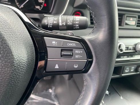 Certified 2023 Honda Pilot EX-L image 27