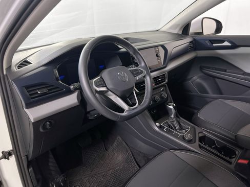 Used 2022 Volkswagen Taos SE AWD/4WD image 9