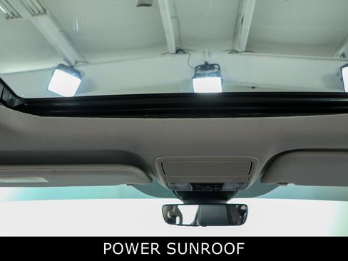 Used 2025 Honda Odyssey EX-L image 21