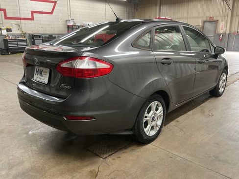 Used 2016 Ford Fiesta SE image 8
