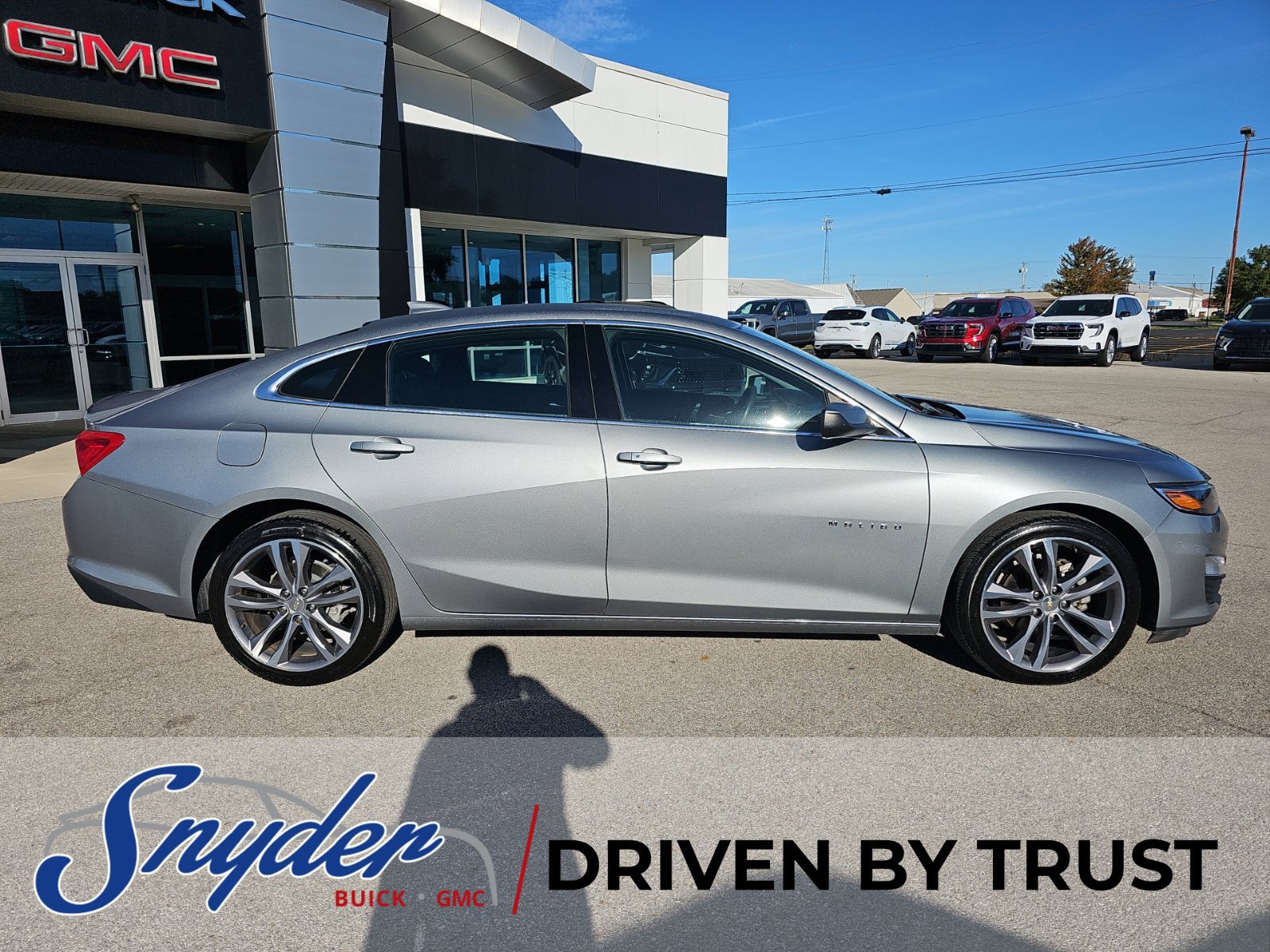 Used 2023 Chevrolet Malibu LT FWD image 22