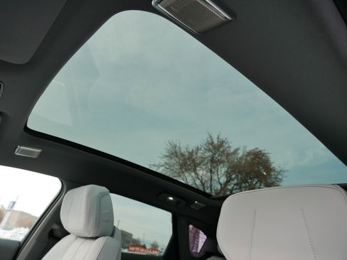 New 2026 Cadillac Optiq Sport 2 image 28