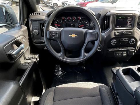 Used 2026 Chevrolet Silverado 1500 Custom image 12