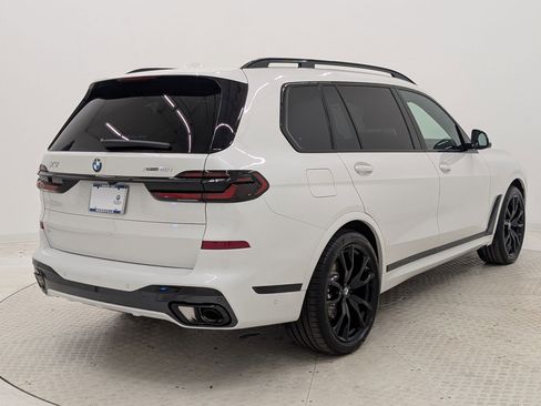 New 2026 BMW X7 xDrive40i w/ M Sport Package image 9