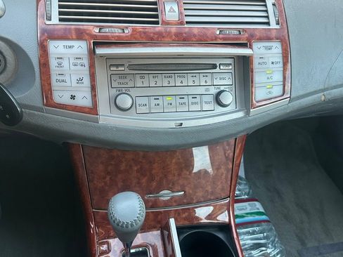 Used 2007 Toyota Avalon XL image 6