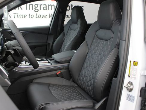 New 2026 Audi SQ7 Premium Plus image 14