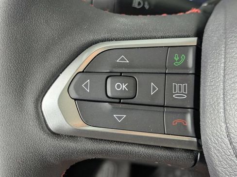 Certified 2026 Jeep Compass Trailhawk w/ Sun, Sound & Navigation Group AWD/4WD image 16