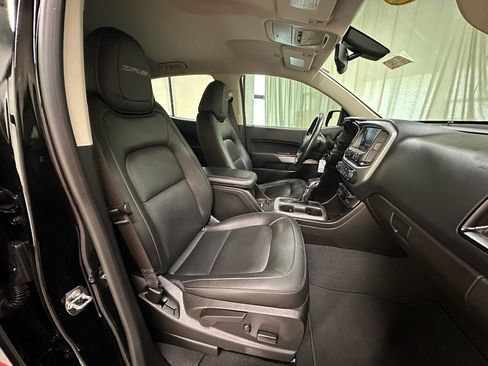 Used 2022 Chevrolet Colorado ZR2 AWD/4WD image 17