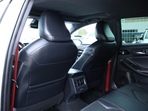 Used 2021 Toyota Avalon TRD image 12