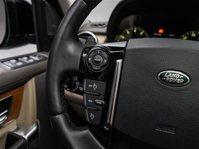Used 2016 Land Rover LR4 HSE LUX AWD/4WD image 22