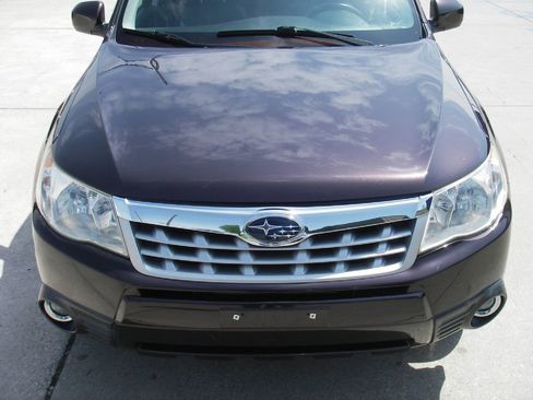 Used 2013 Subaru Forester 2.5X Limited AWD/4WD image 13