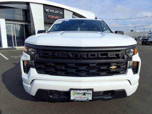 Used 2023 Chevrolet Silverado 1500 Custom image 7