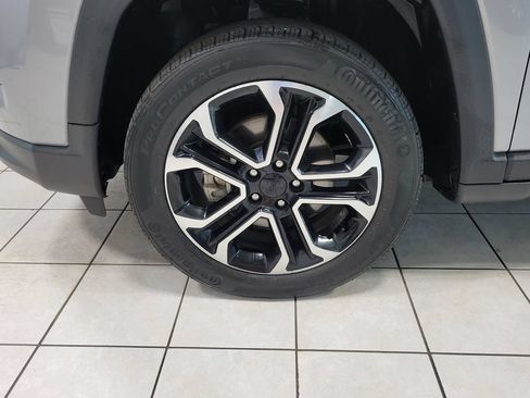 Certified 2022 Jeep Compass Limited AWD/4WD image 42