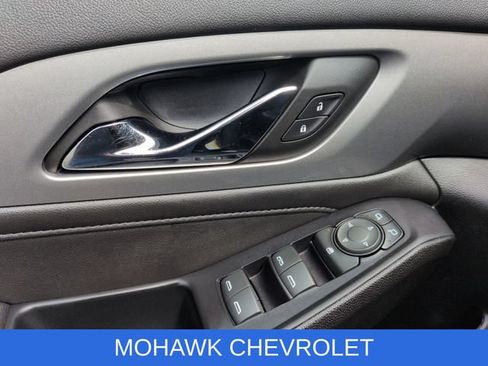 Certified 2023 Chevrolet Traverse LT AWD/4WD image 23