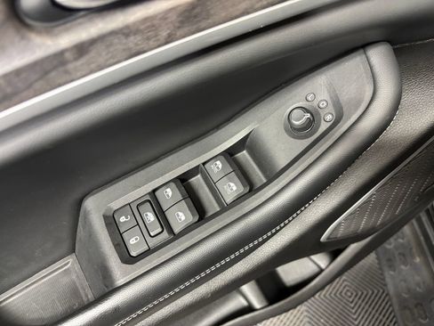 Used 2022 Jeep Grand Cherokee L Limited w/ Luxury Tech Group II AWD/4WD image 20