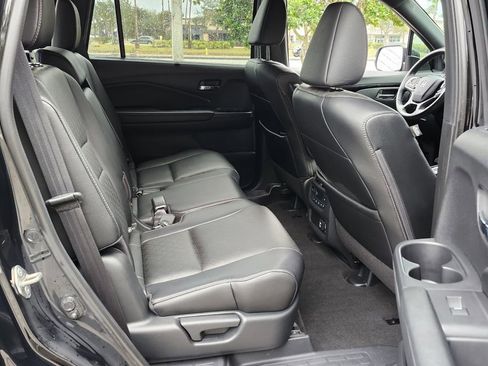 Certified 2019 Honda Passport Touring image 18