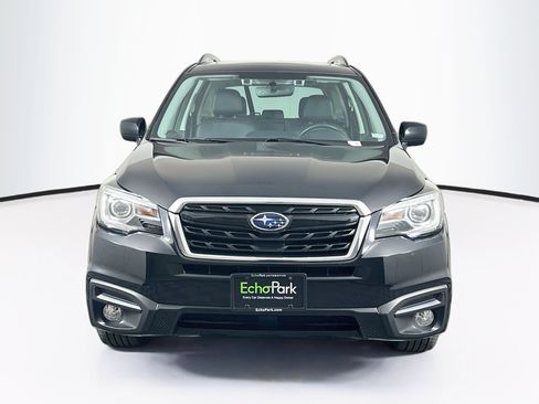 Used 2018 Subaru Forester 2.5i Premium w/ Popular Package #3B AWD/4WD image 2