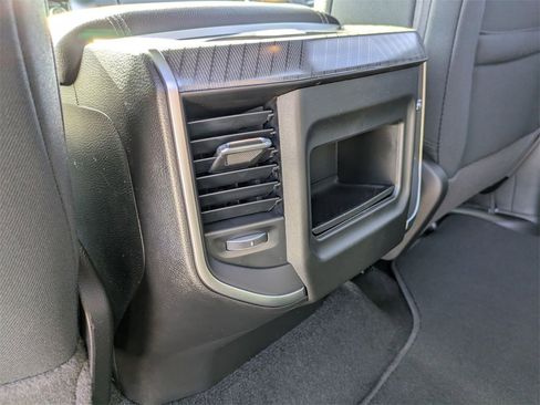 New 2026 RAM 1500 4x4 Crew Cab image 25