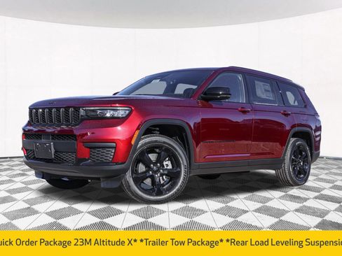 New 2025 Jeep Grand Cherokee L Altitude image 2