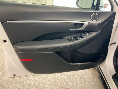 Used 2025 Hyundai Sonata SEL FWD image 19