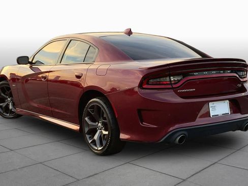 Used 2017 Dodge Charger R/T image 11