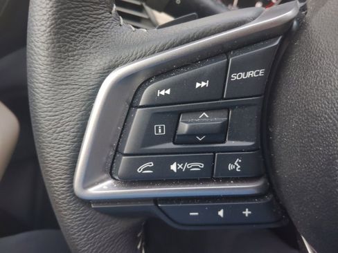 Used 2025 Subaru Outback Premium w/ Popular Package #1A image 15