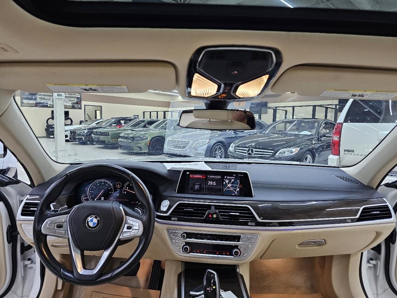 Used 2019 BMW 740i RWD image 30