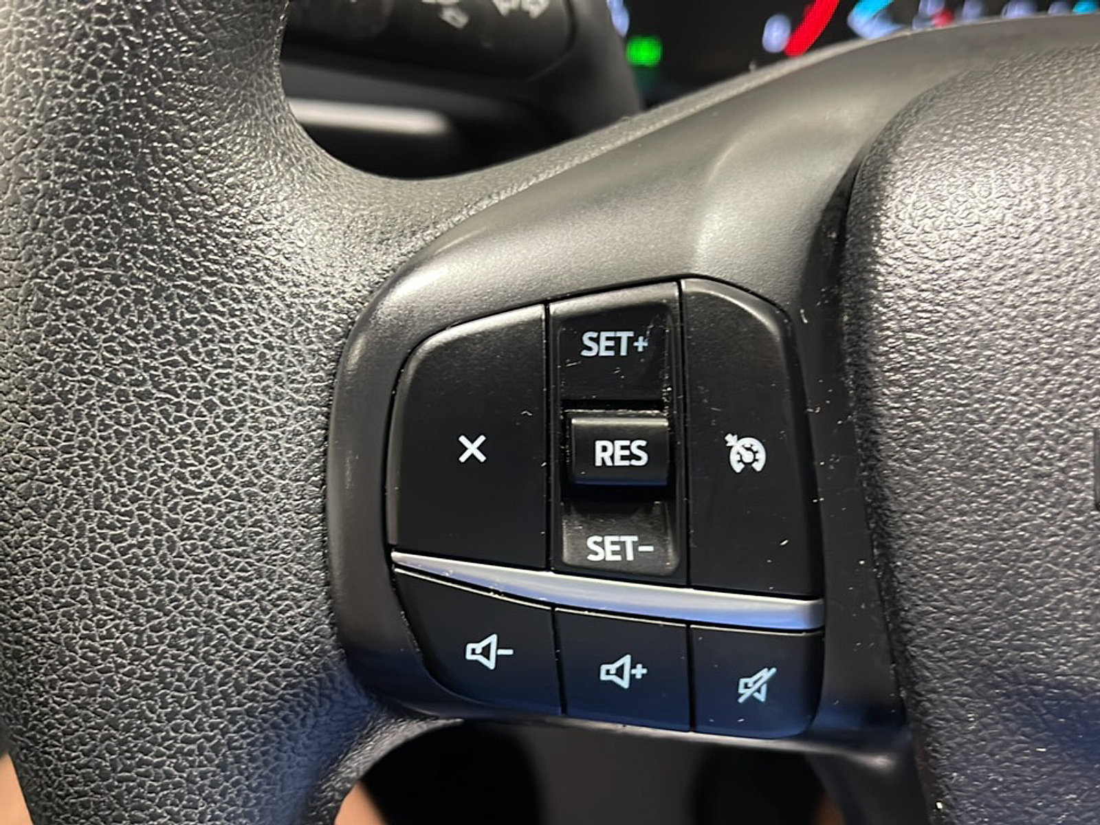 Used 2022 Ford Escape SE AWD/4WD image 6