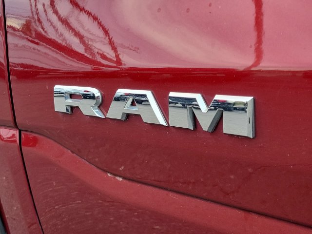 Used 2020 RAM 1500 Big Horn AWD/4WD image 36