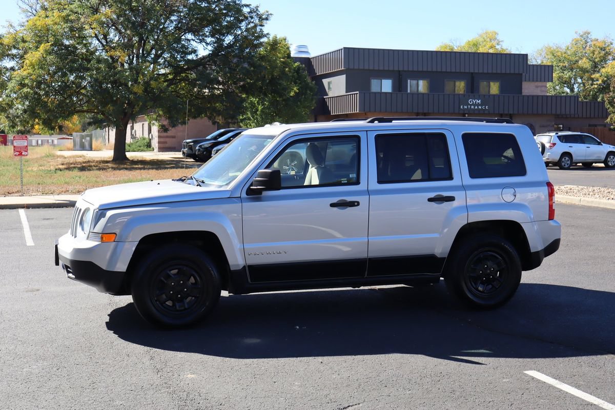 Used 2014 Jeep Patriot Sport FWD image 10