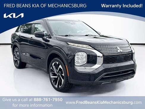 Used 2022 Mitsubishi Outlander ES AWD/4WD image 1