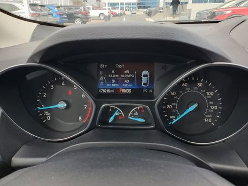 Used 2018 Ford Escape SEL image 16