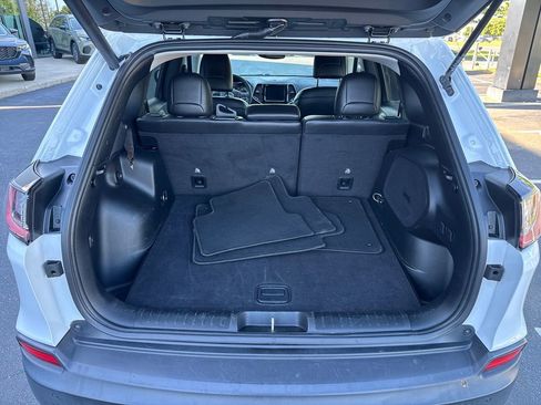 Used 2020 Jeep Cherokee Limited AWD/4WD image 28