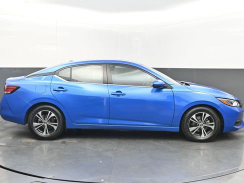 Certified 2022 Nissan Sentra SV image 8