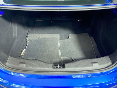 Used 2017 Chevrolet Cruze LT w/ RS Package image 32