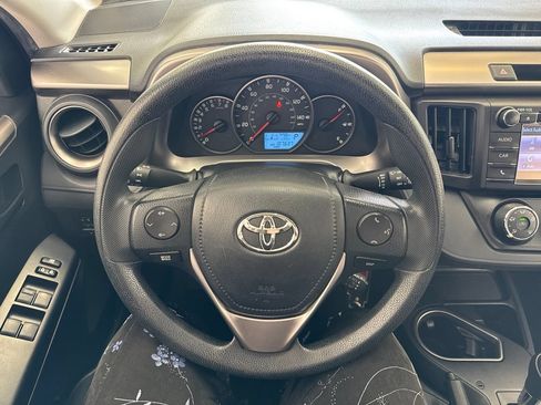 Certified 2016 Toyota RAV4 LE AWD/4WD image 17