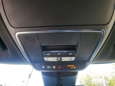 New 2026 Chevrolet Traverse RS image 23