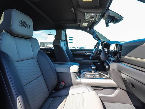 Used 2024 Chevrolet Silverado 1500 ZR2 w/ ZR2 Bison Edition image 29