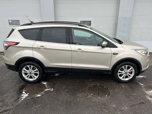 Used 2018 Ford Escape SEL image 6