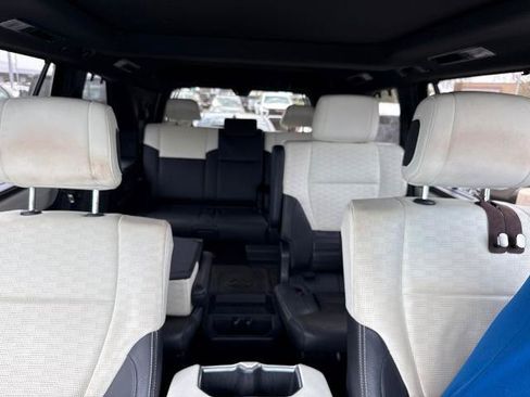 Used 2023 Toyota Sequoia Capstone AWD/4WD image 11