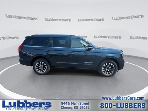 Used 2025 Ford Expedition Platinum AWD/4WD image 9