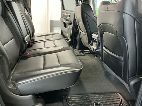 Used 2022 RAM 1500 Laramie AWD/4WD image 22
