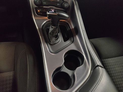 Used 2019 Dodge Challenger SXT RWD image 26