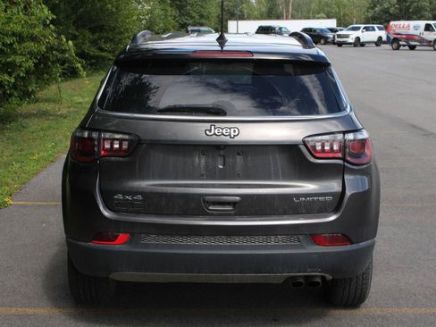 Used 2022 Jeep Compass Limited AWD/4WD image 6