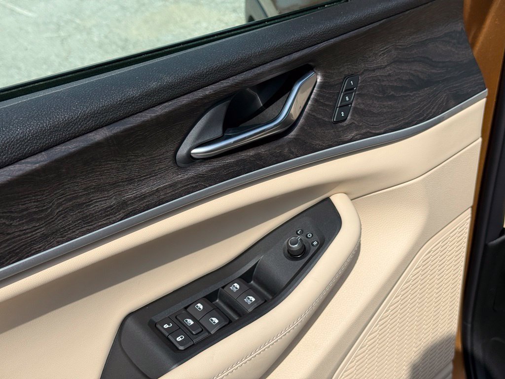 New 2027 Jeep Grand Cherokee Limited AWD/4WD image 10