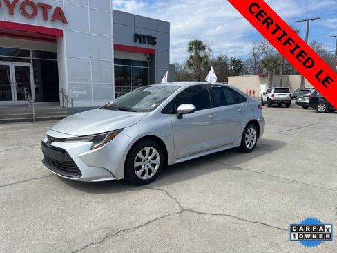 Used 2024 Toyota Corolla LE image 1