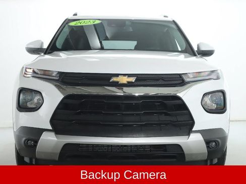 Used 2023 Chevrolet TrailBlazer LT w/ Convenience Package AWD/4WD image 7