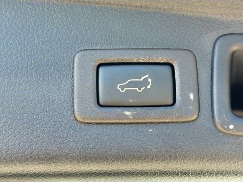 Used 2017 Subaru Forester 2.5i Limited w/ Popular Package #1 image 14